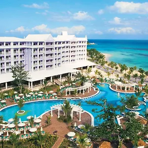 *** Hotel Riu Jamajka
